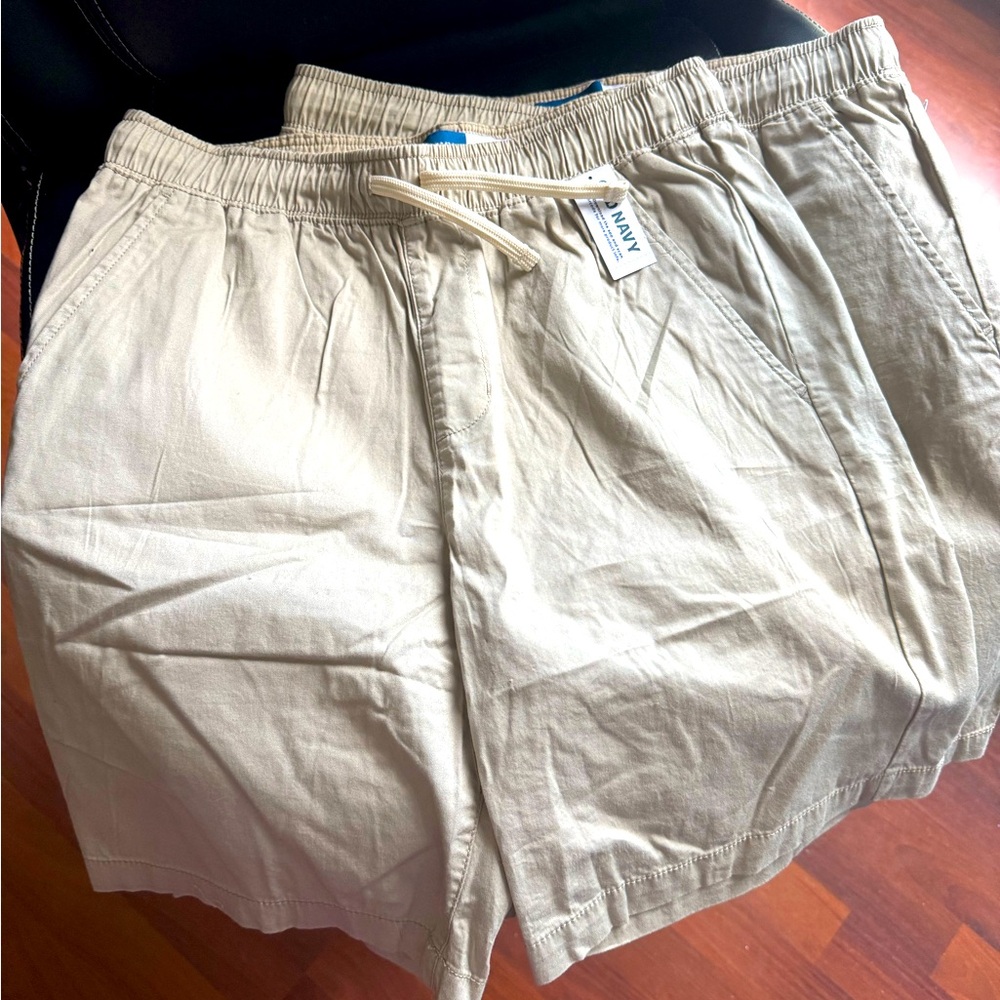 Old navy khaki shorts
